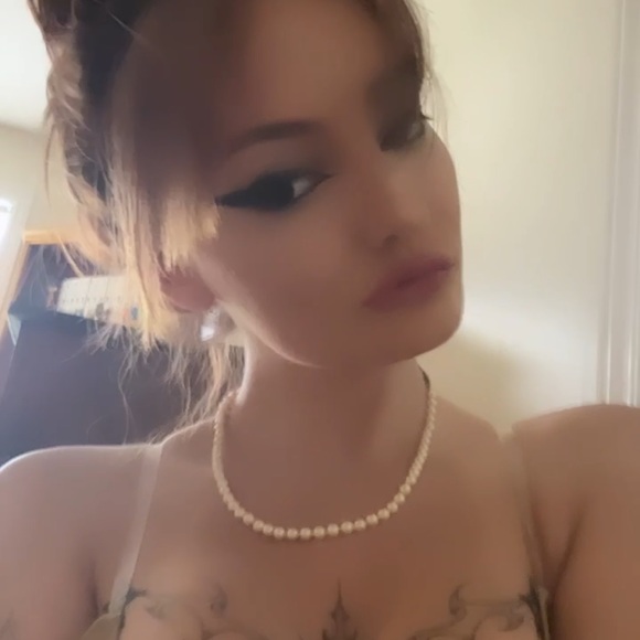 nude bikini - Picture 3 of 3